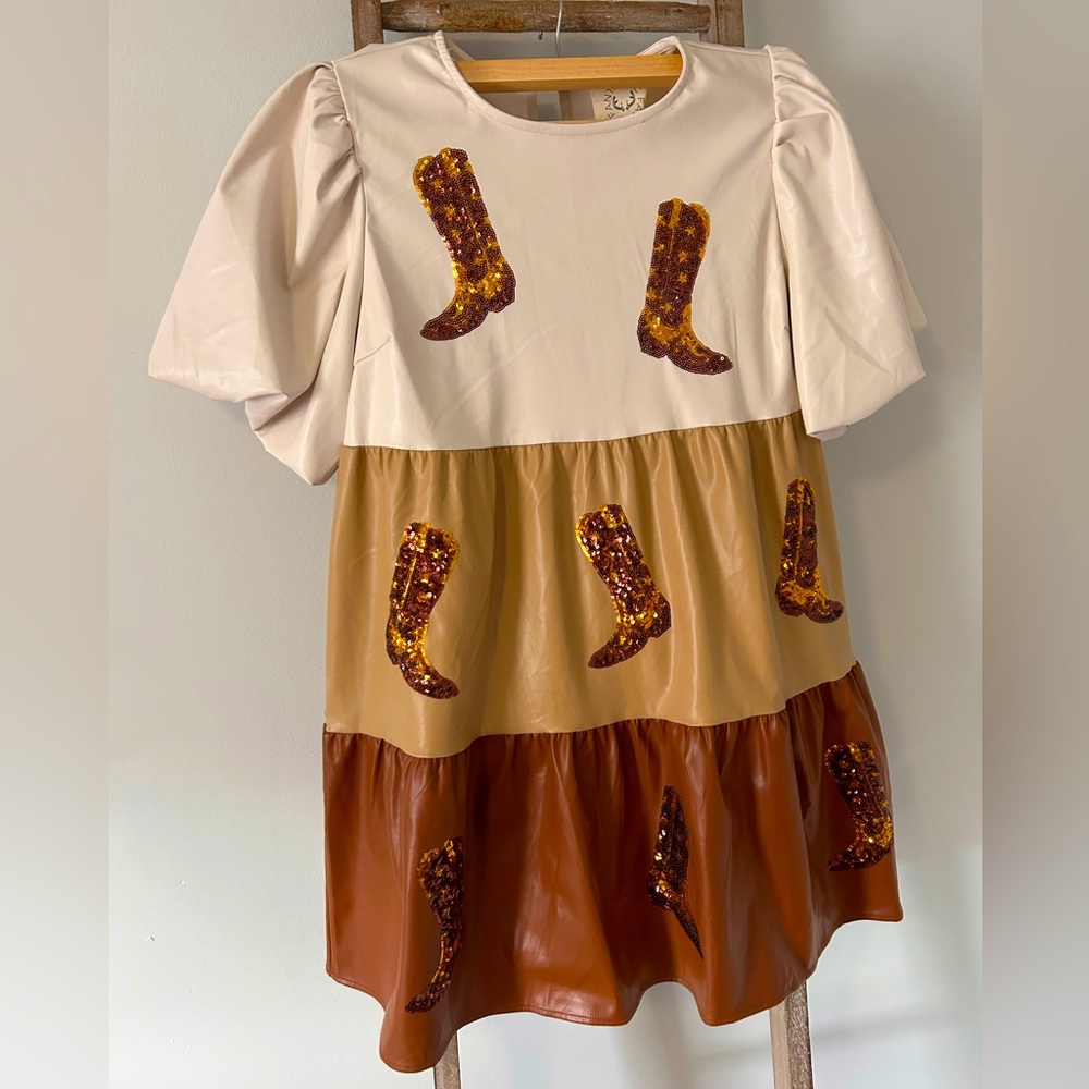 Faux leather dress with sequin boots